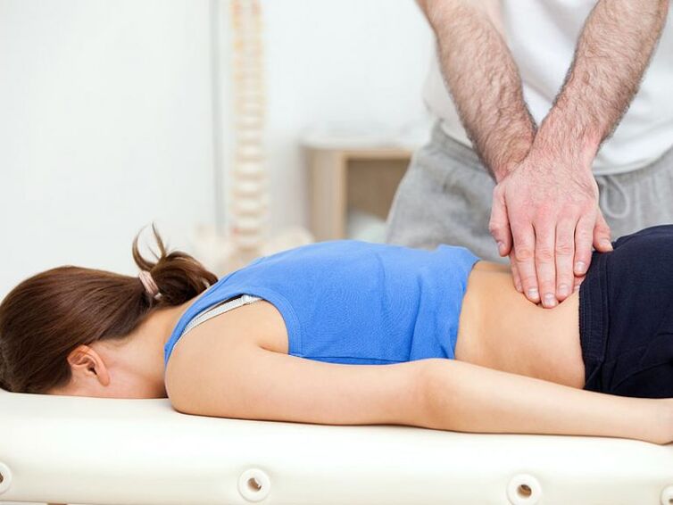 Performing therapeutic massage in 3 and 4 stages of illness